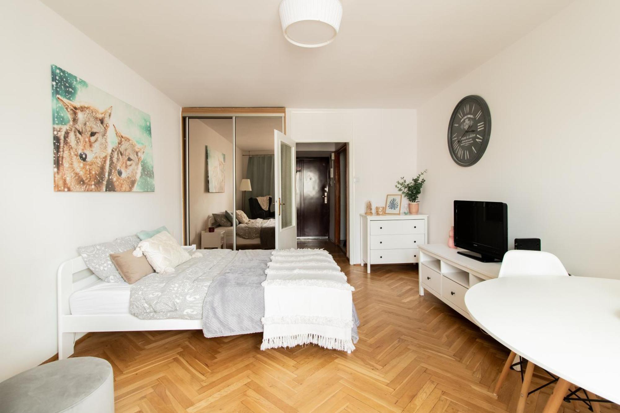 Апартаменти Piotrapartments - Swietokrzyska Center
